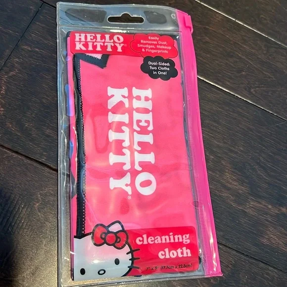 Hello Kitty Cleaning Cloth NIP - Picture 1 of 6